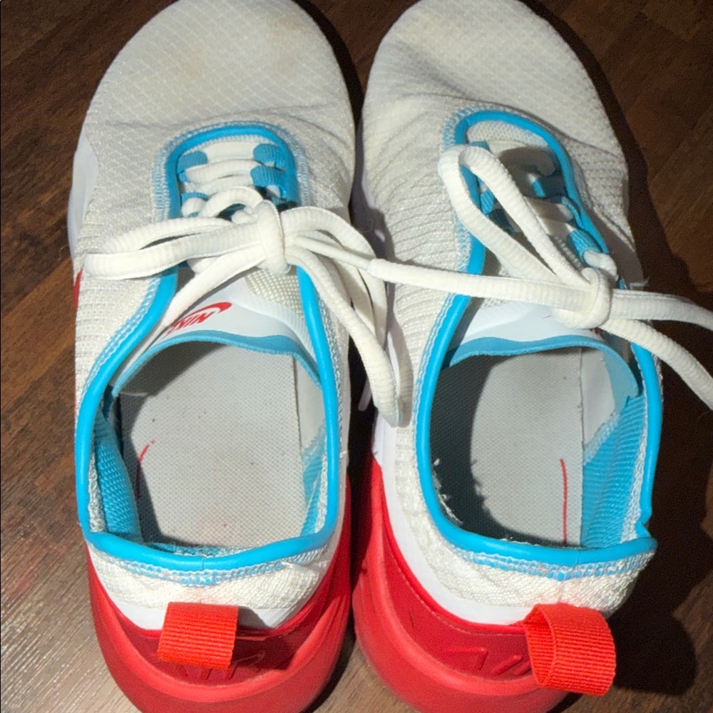 Nike Air Max Motion Women’s Size 8 - Picture 11 of 11